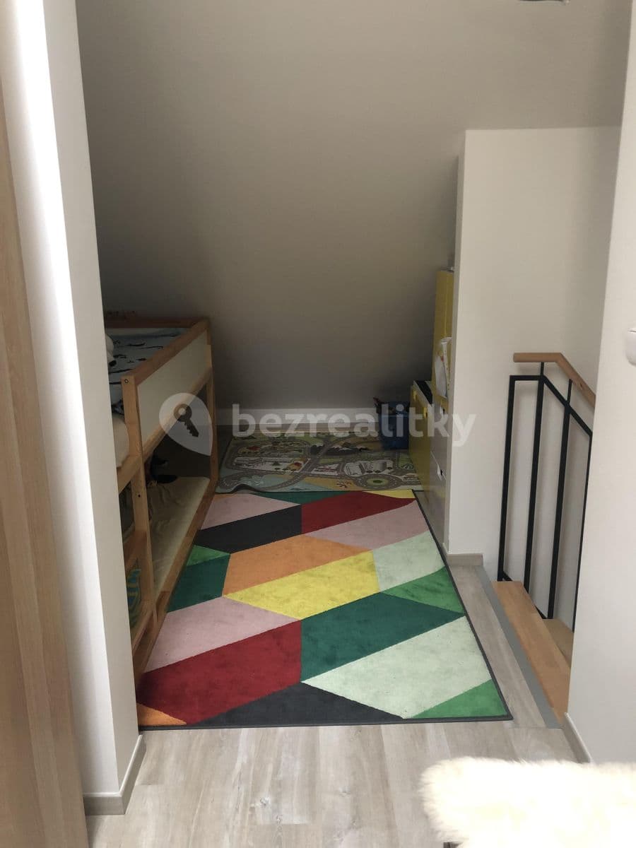 Prenájom bytu 2-izbový 84 m², Bubenská, Praha, Praha Prenájom bytu 2-izbový 84 m², Bubenská, Praha, Praha