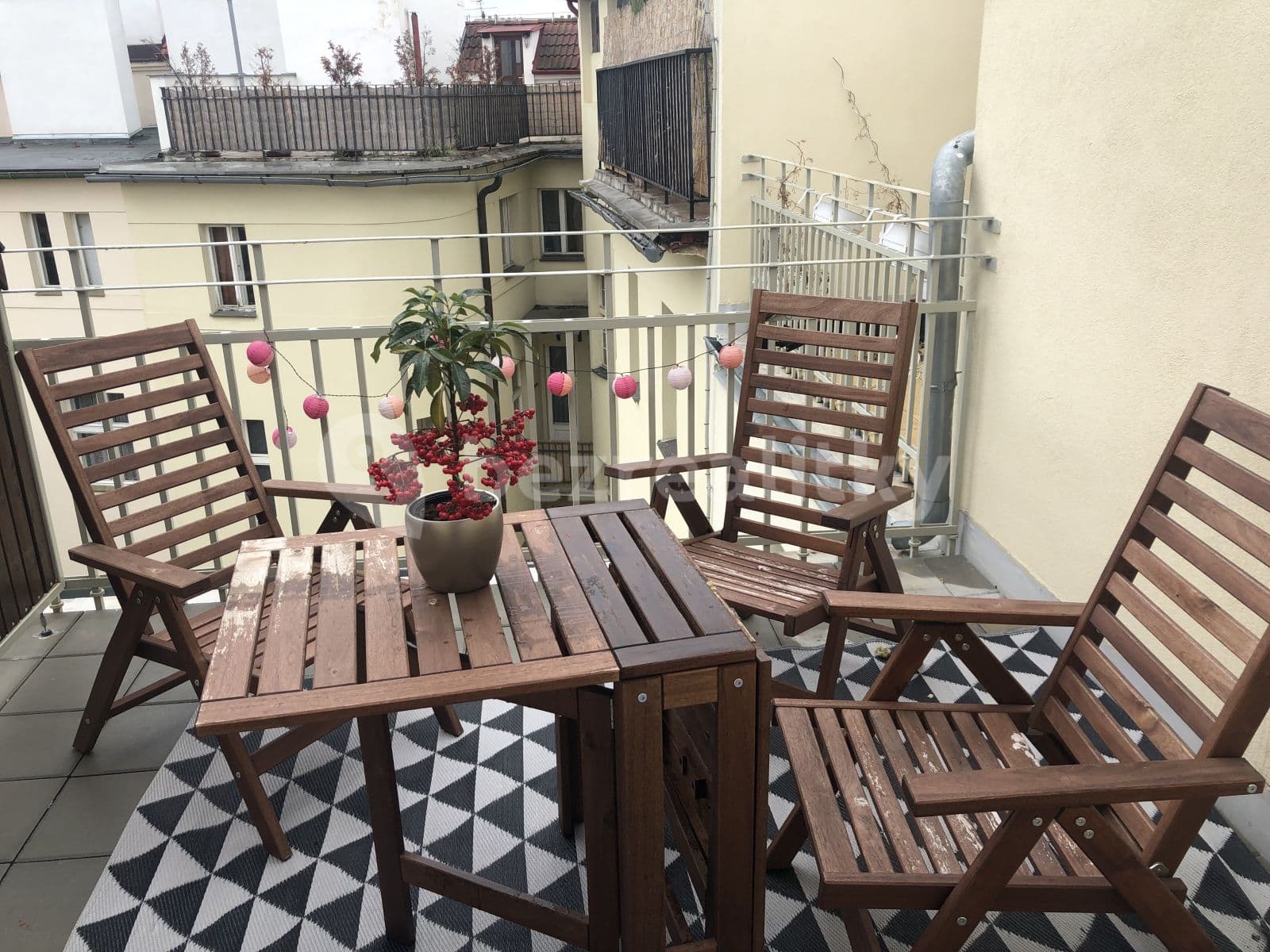 Prenájom bytu 2-izbový 84 m², Bubenská, Praha, Praha Prenájom bytu 2-izbový 84 m², Bubenská, Praha, Praha