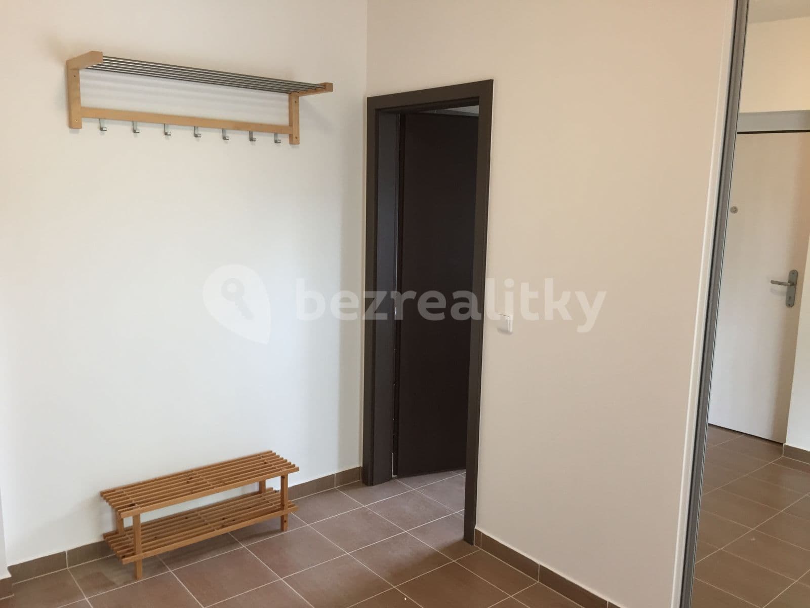 Prenájom bytu 2-izbový 65 m², Antonína Petrofa, Hradec Králové, Královéhradecký kraj Prenájom bytu 2-izbový 65 m², Antonína Petrofa, Hradec Králové, Královéhradecký kraj