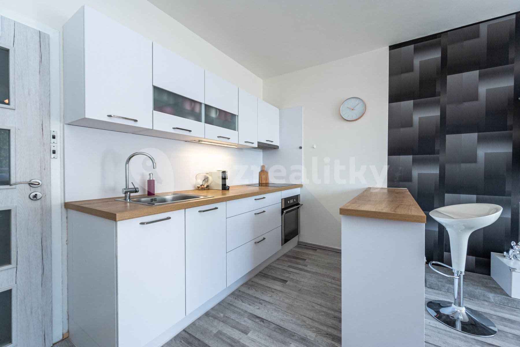Prenájom bytu 2-izbový 49 m², Brichtova, Praha, Praha Prenájom bytu 2-izbový 49 m², Brichtova, Praha, Praha