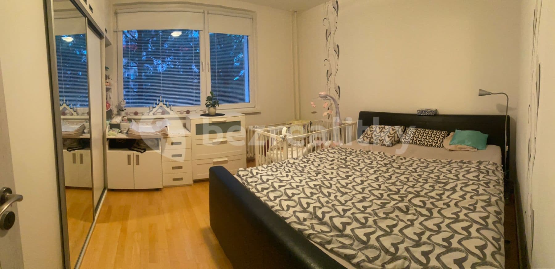 Prenájom bytu 2-izbový 49 m², Brichtova, Praha, Praha Prenájom bytu 2-izbový 49 m², Brichtova, Praha, Praha
