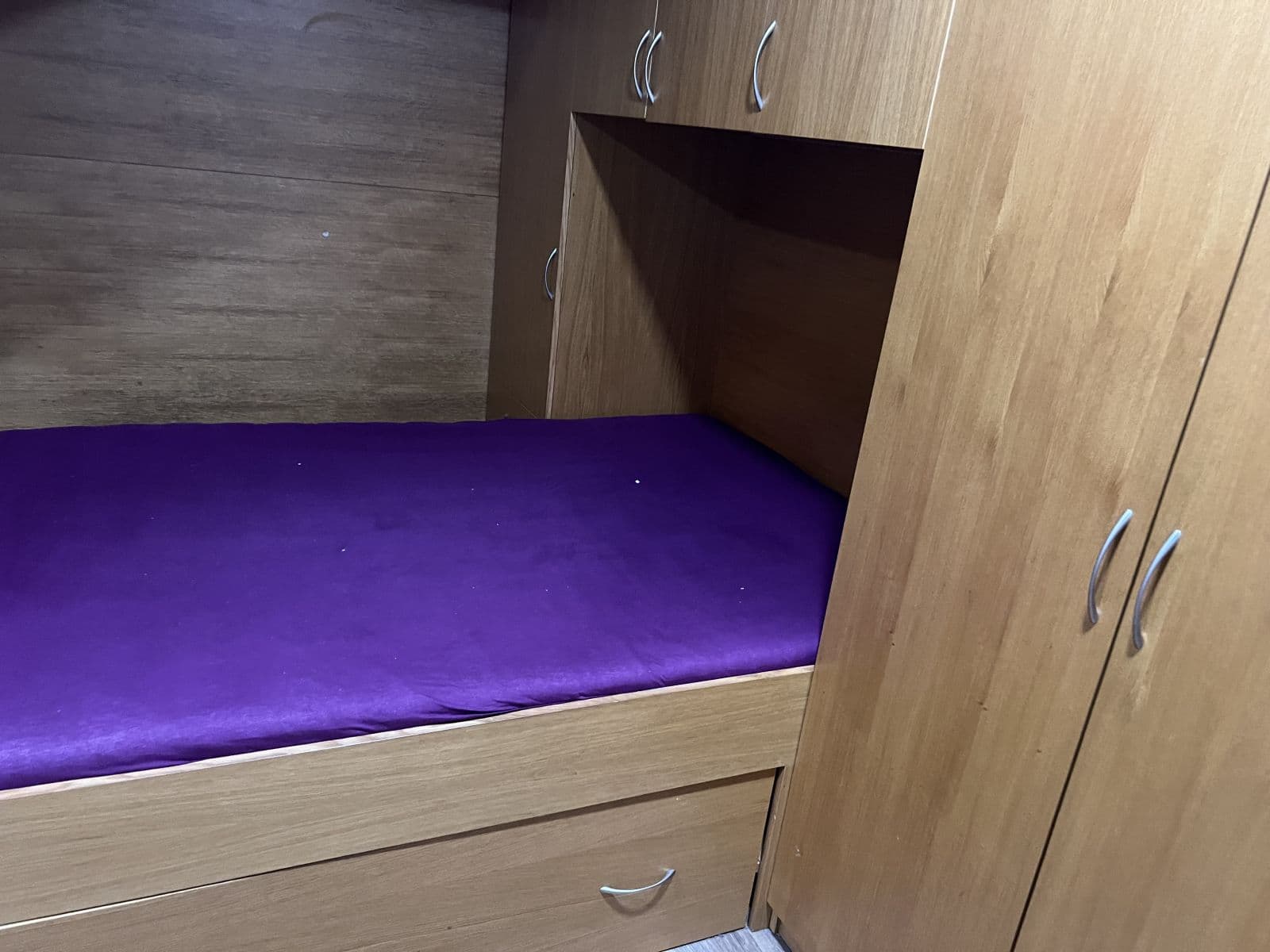Prenájom bytu 1-izbový 25 m², Josefa Houdka, Praha, Praha Prenájom bytu 1-izbový 25 m², Josefa Houdka, Praha, Praha