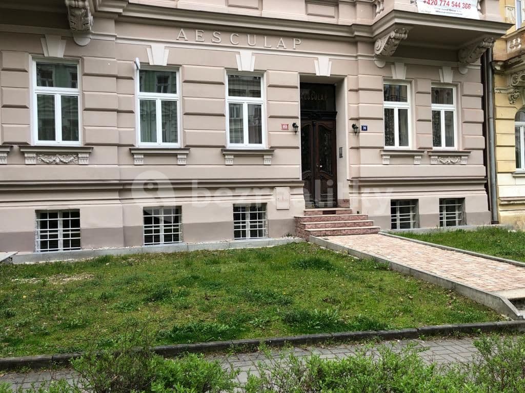 Prenájom bytu 1-izbový 46 m², Sadová, Karlovy Vary, Karlovarský kraj Prenájom bytu 1-izbový 46 m², Sadová, Karlovy Vary, Karlovarský kraj