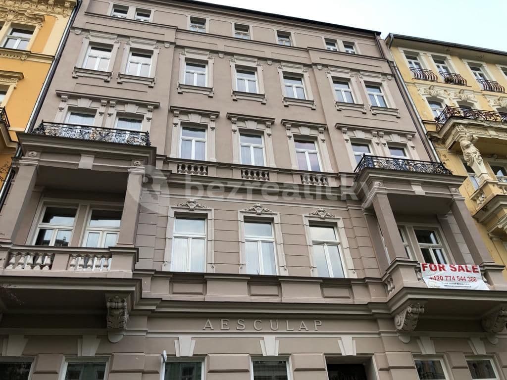 Prenájom bytu 1-izbový 46 m², Sadová, Karlovy Vary, Karlovarský kraj Prenájom bytu 1-izbový 46 m², Sadová, Karlovy Vary, Karlovarský kraj