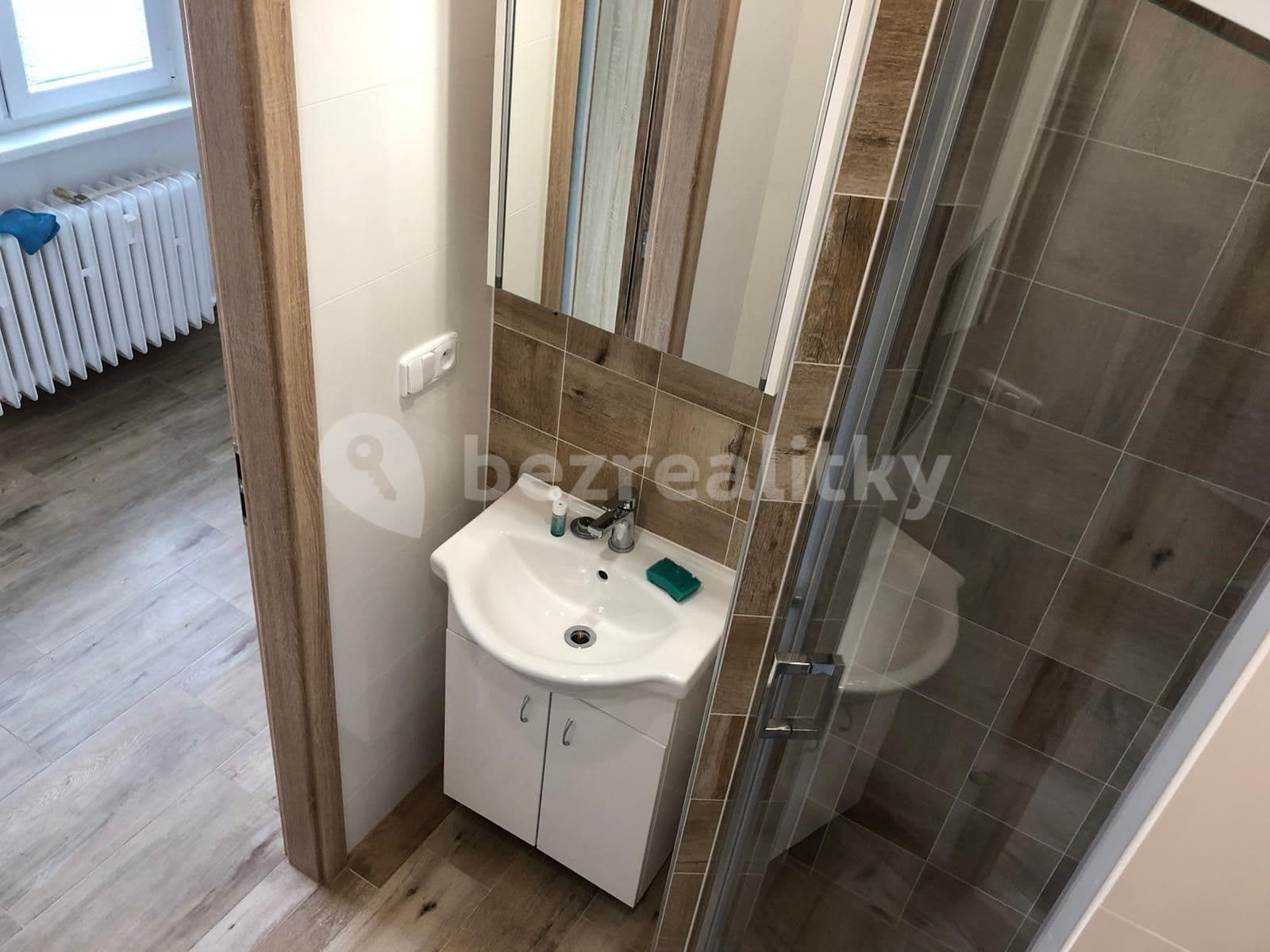 Prenájom bytu 2-izbový 67 m², Tolstého, Ústí nad Labem, Ústecký kraj Prenájom bytu 2-izbový 67 m², Tolstého, Ústí nad Labem, Ústecký kraj