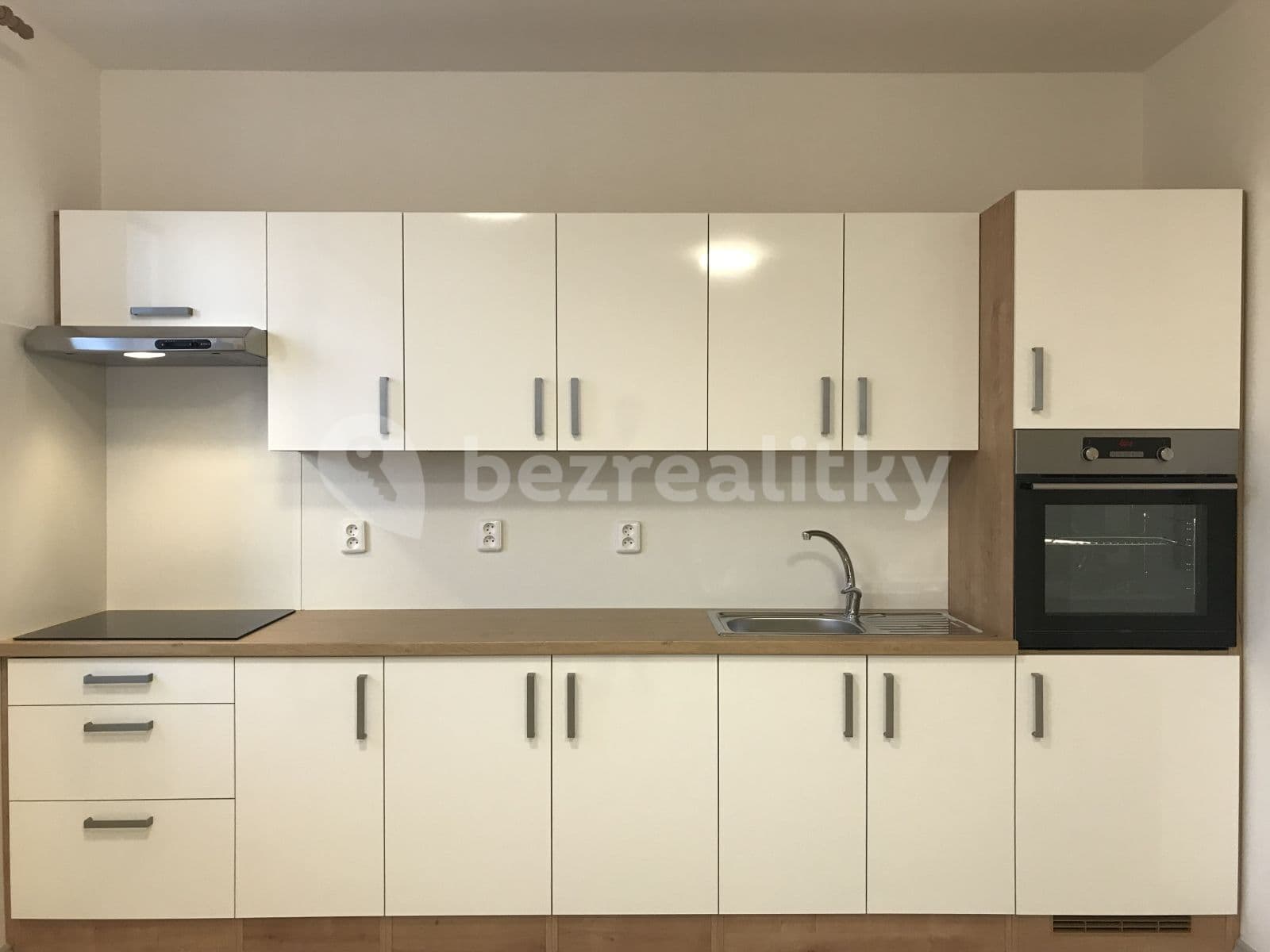 Prenájom bytu 2-izbový 52 m², Šilarova, Brno, Jihomoravský kraj Prenájom bytu 2-izbový 52 m², Šilarova, Brno, Jihomoravský kraj