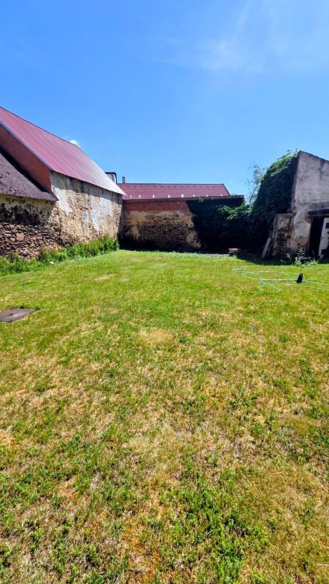 Prenájom nebytového priestoru 104 m², Nám. J. Hrubého, Kardašova Řečice, Jihočeský kraj Prenájom nebytového priestoru 104 m², Nám. J. Hrubého, Kardašova Řečice, Jihočeský kraj