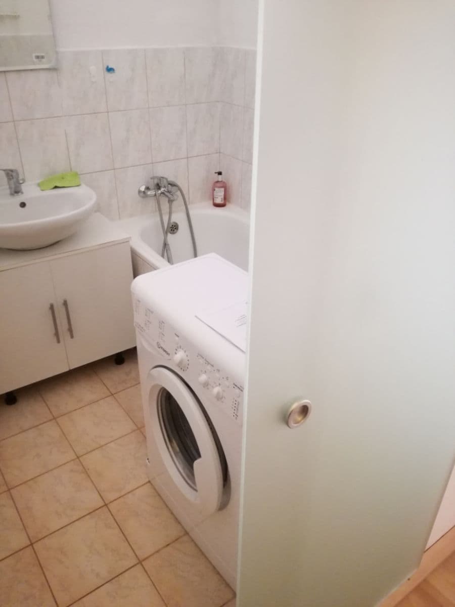 Prenájom bytu 1-izbový 25 m², Cihlářská, Brno, Jihomoravský kraj Prenájom bytu 1-izbový 25 m², Cihlářská, Brno, Jihomoravský kraj