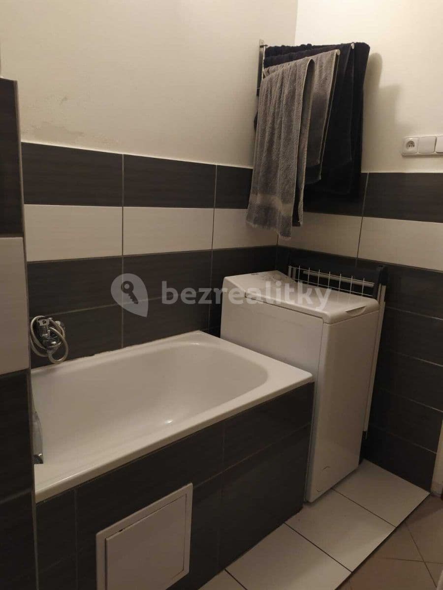 Prenájom bytu 1-izbový 30 m², Stará, Brno, Jihomoravský kraj Prenájom bytu 1-izbový 30 m², Stará, Brno, Jihomoravský kraj