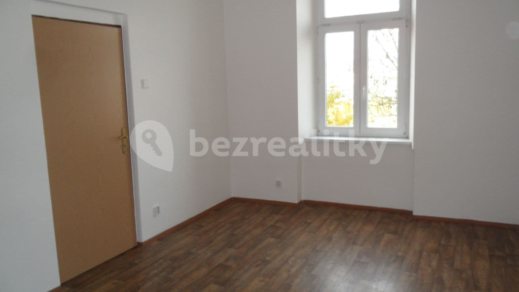 Prenájom bytu 3-izbový 66 m², Spojovací, Praha, Praha Prenájom bytu 3-izbový 66 m², Spojovací, Praha, Praha