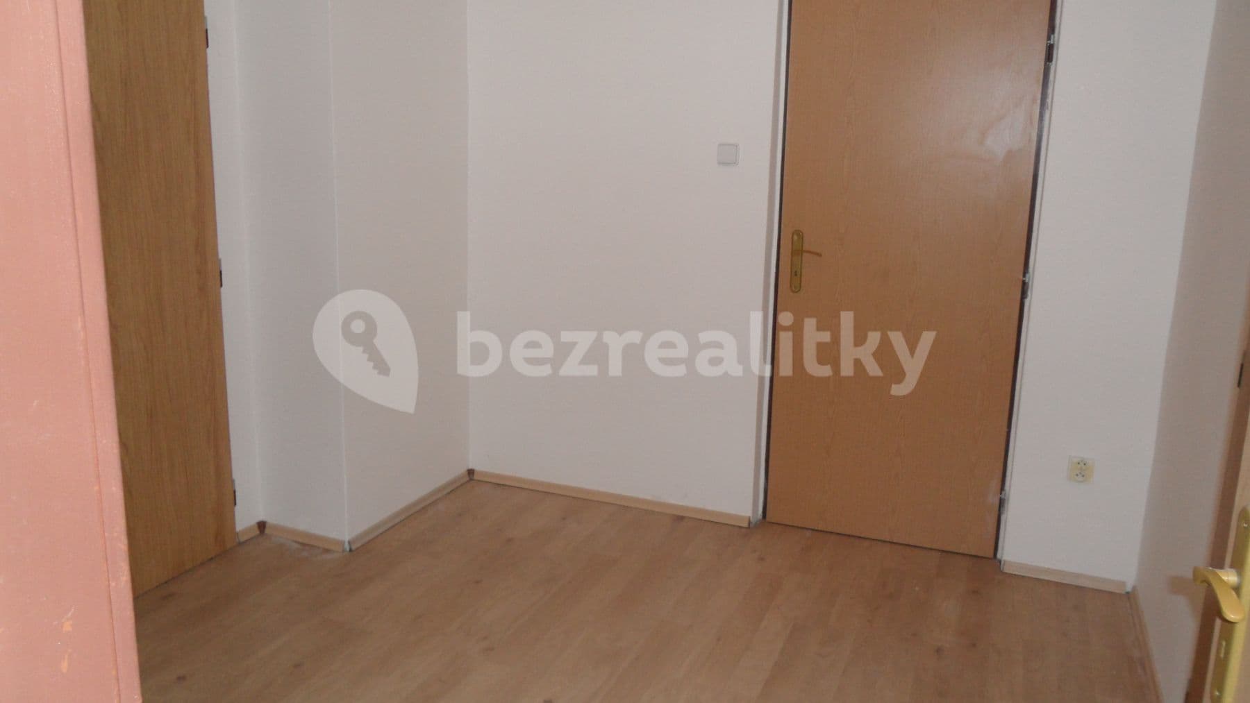 Prenájom bytu 3-izbový 66 m², Spojovací, Praha, Praha Prenájom bytu 3-izbový 66 m², Spojovací, Praha, Praha