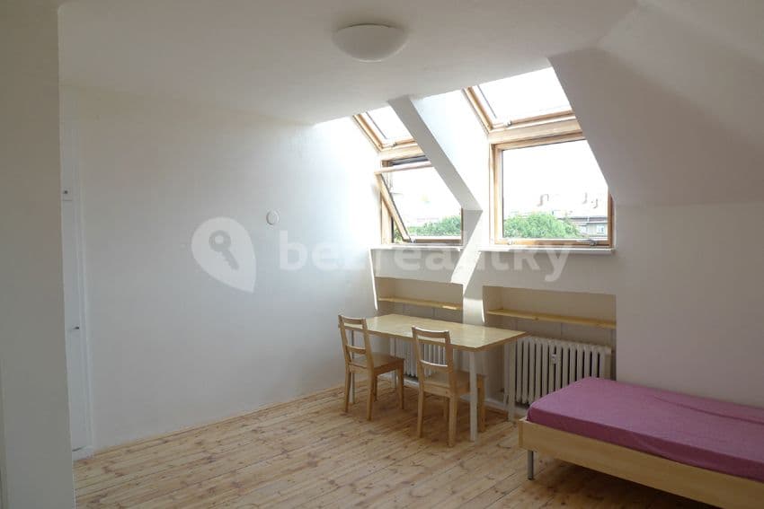 Prenájom bytu 2-izbový 50 m², Bajkalská, Praha, Praha Prenájom bytu 2-izbový 50 m², Bajkalská, Praha, Praha