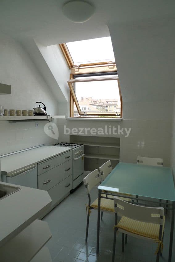 Prenájom bytu 2-izbový 50 m², Bajkalská, Praha, Praha Prenájom bytu 2-izbový 50 m², Bajkalská, Praha, Praha