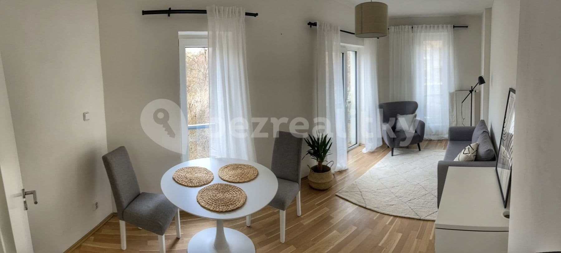 Prenájom bytu 2-izbový 58 m², Pivovarnická, Praha, Praha Prenájom bytu 2-izbový 58 m², Pivovarnická, Praha, Praha
