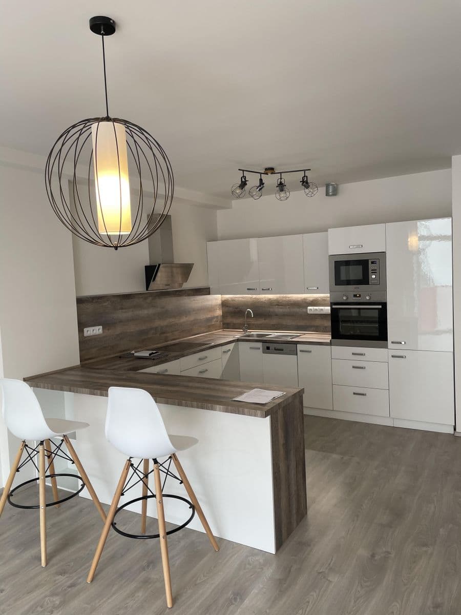 Prenájom bytu 2-izbový 72 m², Nepilova, Beroun, Středočeský kraj Prenájom bytu 2-izbový 72 m², Nepilova, Beroun, Středočeský kraj