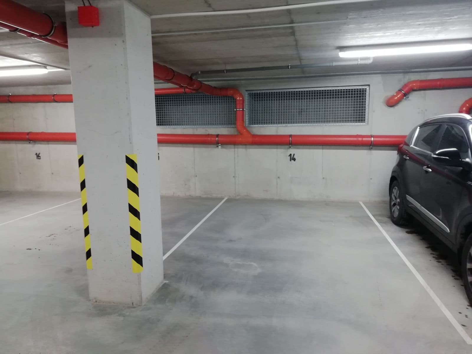 Prenájom garáže 14 m², Wellnerova, Olomouc, Olomoucký kraj Prenájom garáže 14 m², Wellnerova, Olomouc, Olomoucký kraj