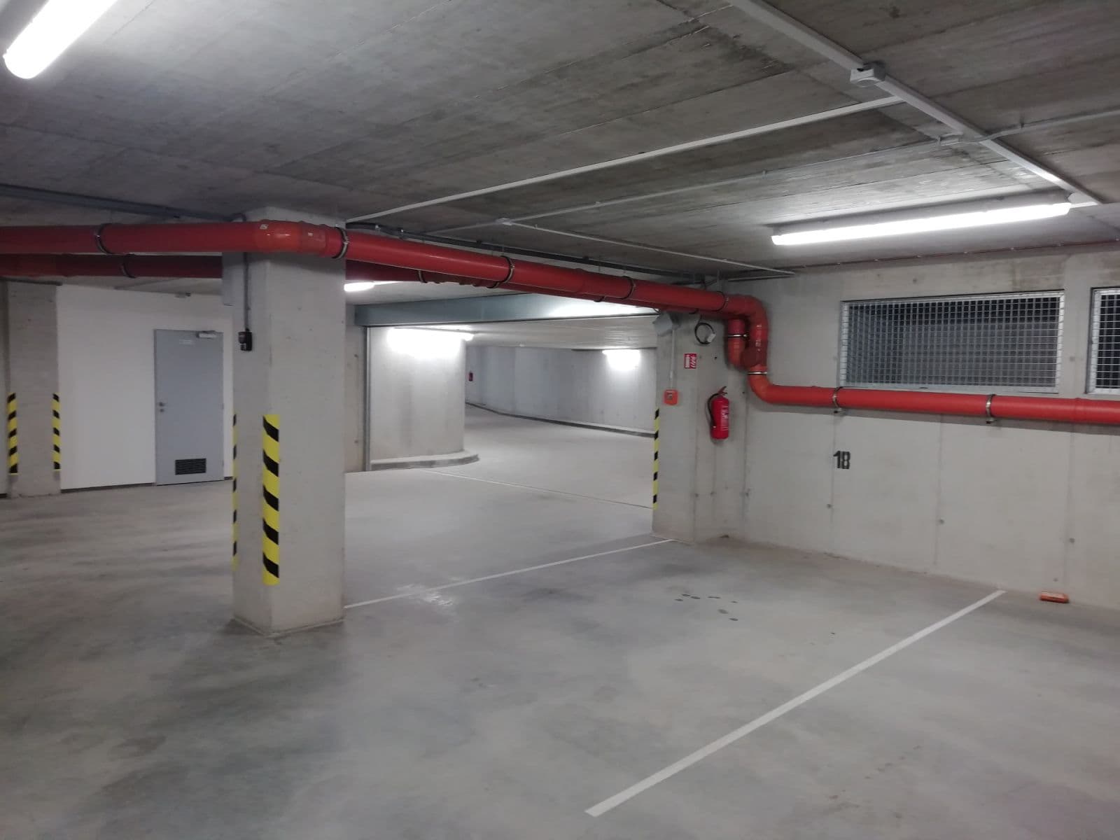 Prenájom garáže 14 m², Wellnerova, Olomouc, Olomoucký kraj Prenájom garáže 14 m², Wellnerova, Olomouc, Olomoucký kraj