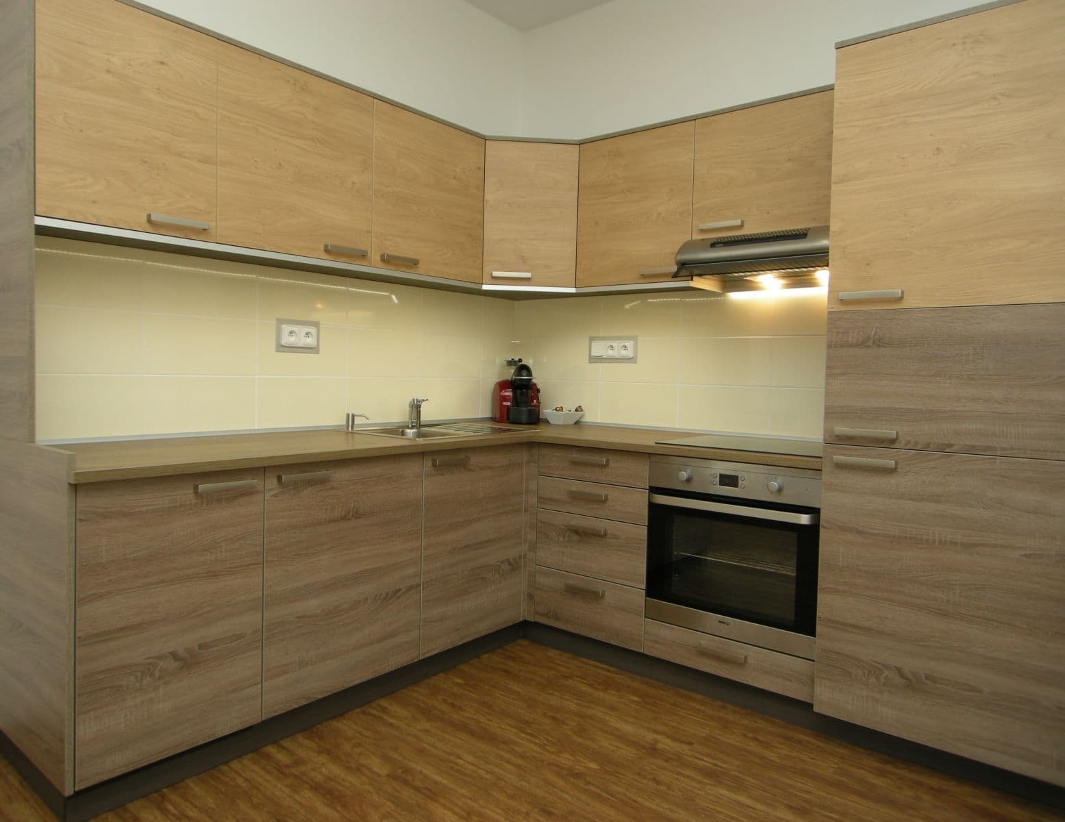 Prenájom bytu 2-izbový 53 m², Lazebnická, Jihlava, Kraj Vysočina Prenájom bytu 2-izbový 53 m², Lazebnická, Jihlava, Kraj Vysočina