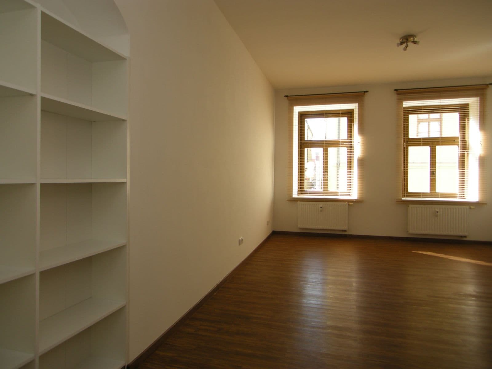 Prenájom bytu 2-izbový 53 m², Lazebnická, Jihlava, Kraj Vysočina Prenájom bytu 2-izbový 53 m², Lazebnická, Jihlava, Kraj Vysočina