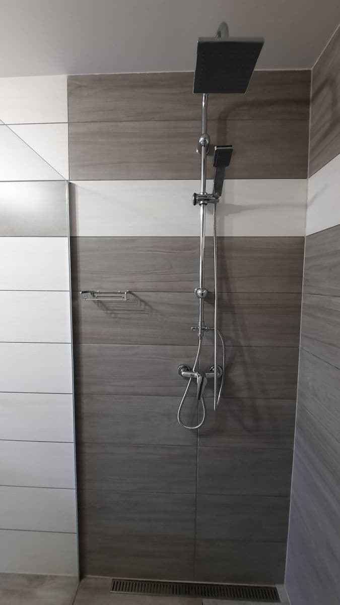 Prenájom bytu 3-izbový 75 m², K Havlínu, Praha, Praha Prenájom bytu 3-izbový 75 m², K Havlínu, Praha, Praha