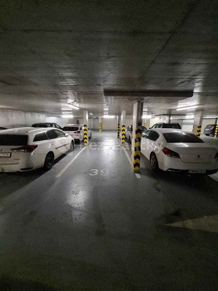 Prenájom bytu 2-izbový 55 m², Na Zlaté stoce, České Budějovice, Jihočeský kraj Prenájom bytu 2-izbový 55 m², Na Zlaté stoce, České Budějovice, Jihočeský kraj