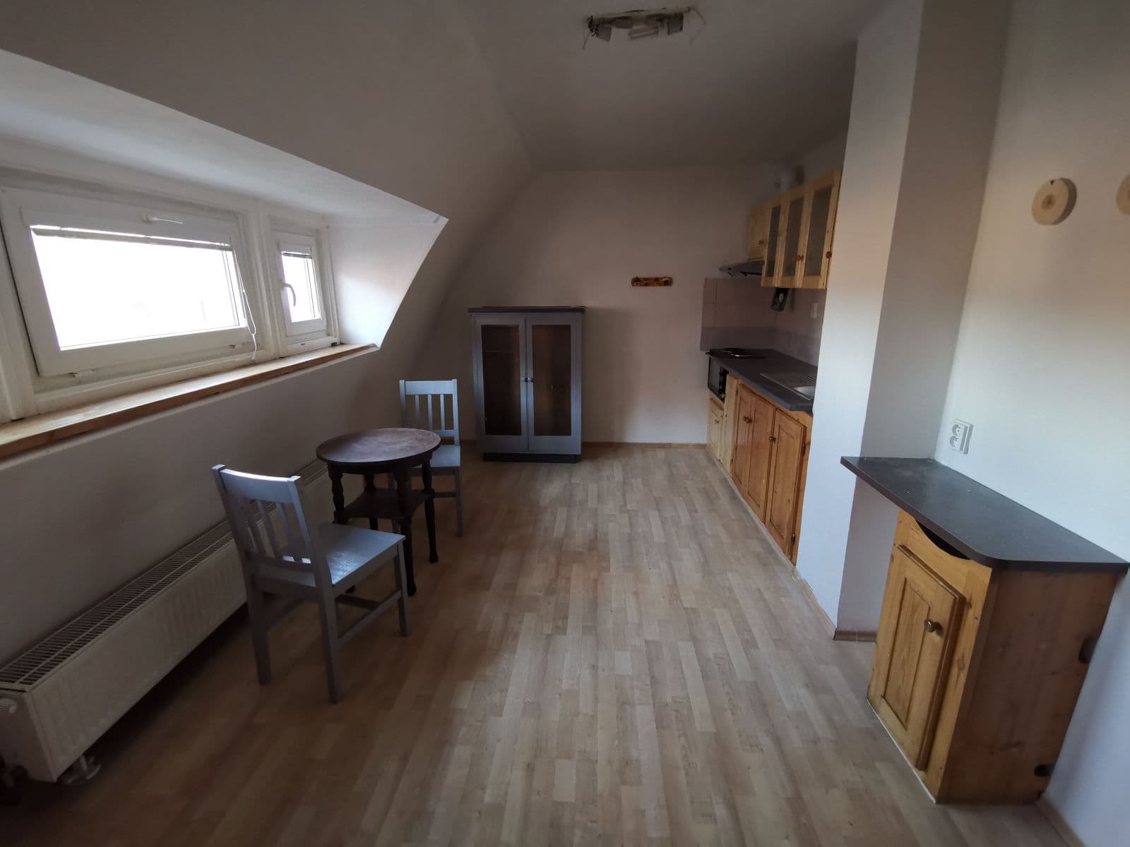 Prenájom bytu 1-izbový 33 m², Želenická, Děčín, Ústecký kraj Prenájom bytu 1-izbový 33 m², Želenická, Děčín, Ústecký kraj