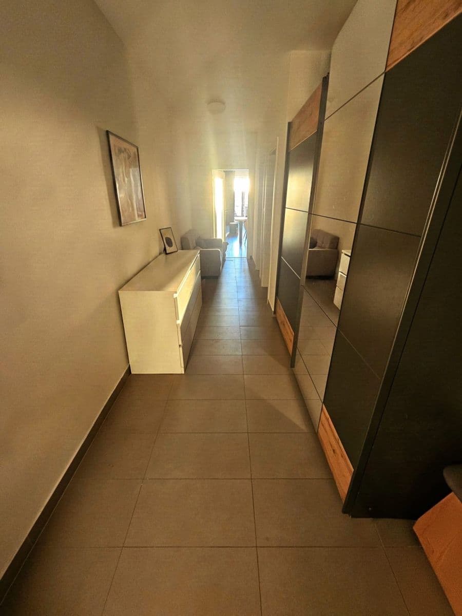 Prenájom bytu 2-izbový 76 m², Škrábkových, Praha, Praha Prenájom bytu 2-izbový 76 m², Škrábkových, Praha, Praha
