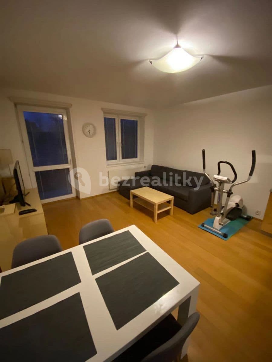 Prenájom bytu 2-izbový 55 m², Kovanecká, Praha, Praha Prenájom bytu 2-izbový 55 m², Kovanecká, Praha, Praha