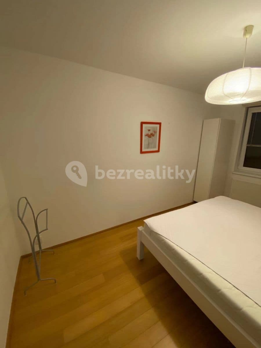 Prenájom bytu 2-izbový 55 m², Kovanecká, Praha, Praha Prenájom bytu 2-izbový 55 m², Kovanecká, Praha, Praha