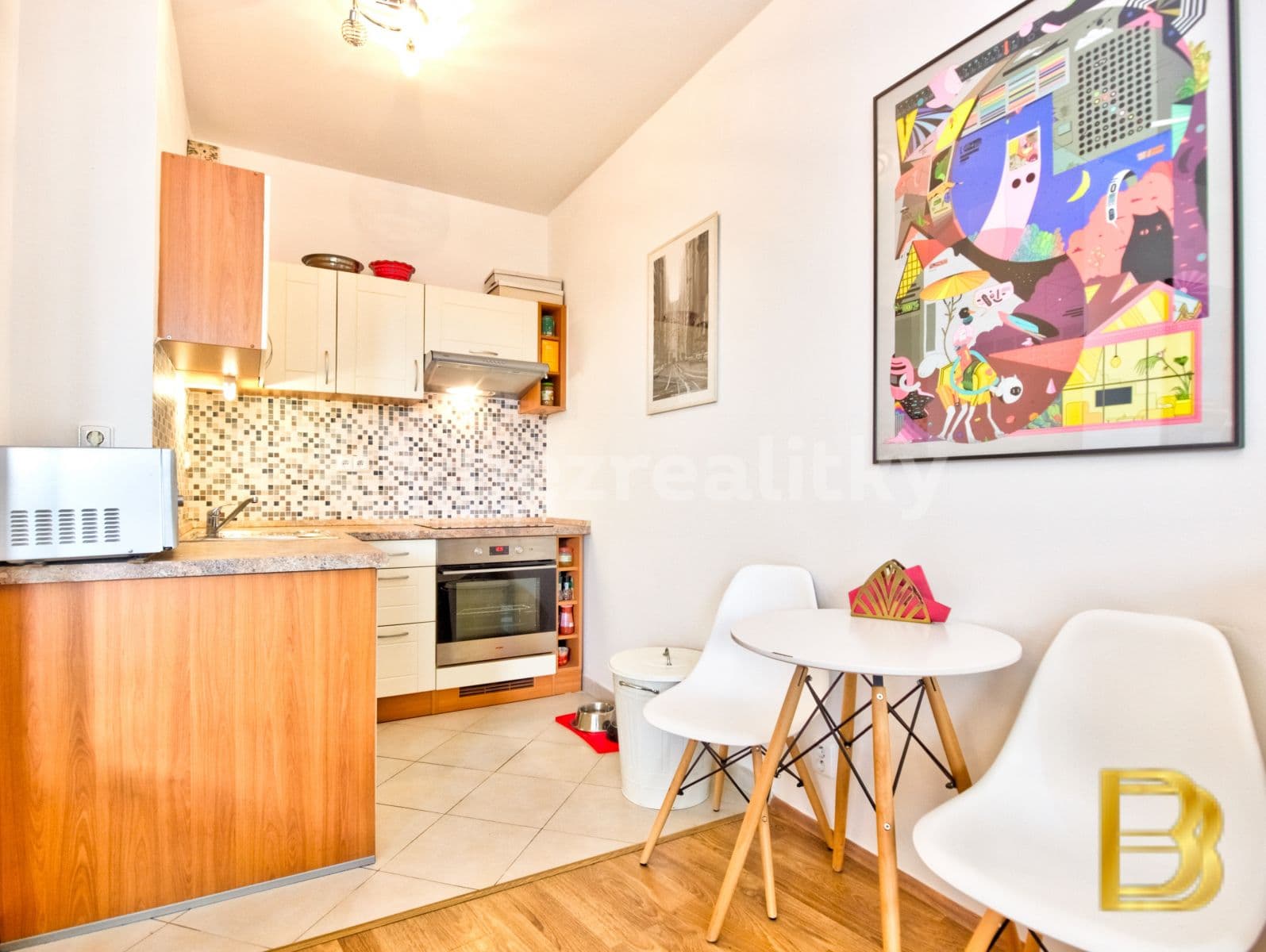 Prenájom bytu 1-izbový 36 m², Nademlejnská, Praha, Praha Prenájom bytu 1-izbový 36 m², Nademlejnská, Praha, Praha