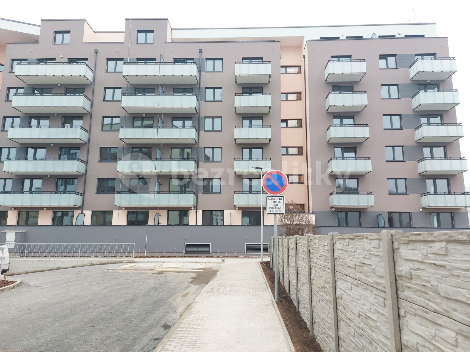 Prenájom bytu Garsoniéra 33 m², Šífařská, Praha, Praha Prenájom bytu Garsoniéra 33 m², Šífařská, Praha, Praha