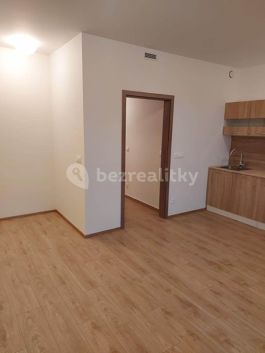 Prenájom bytu Garsoniéra 33 m², Šífařská, Praha, Praha Prenájom bytu Garsoniéra 33 m², Šífařská, Praha, Praha