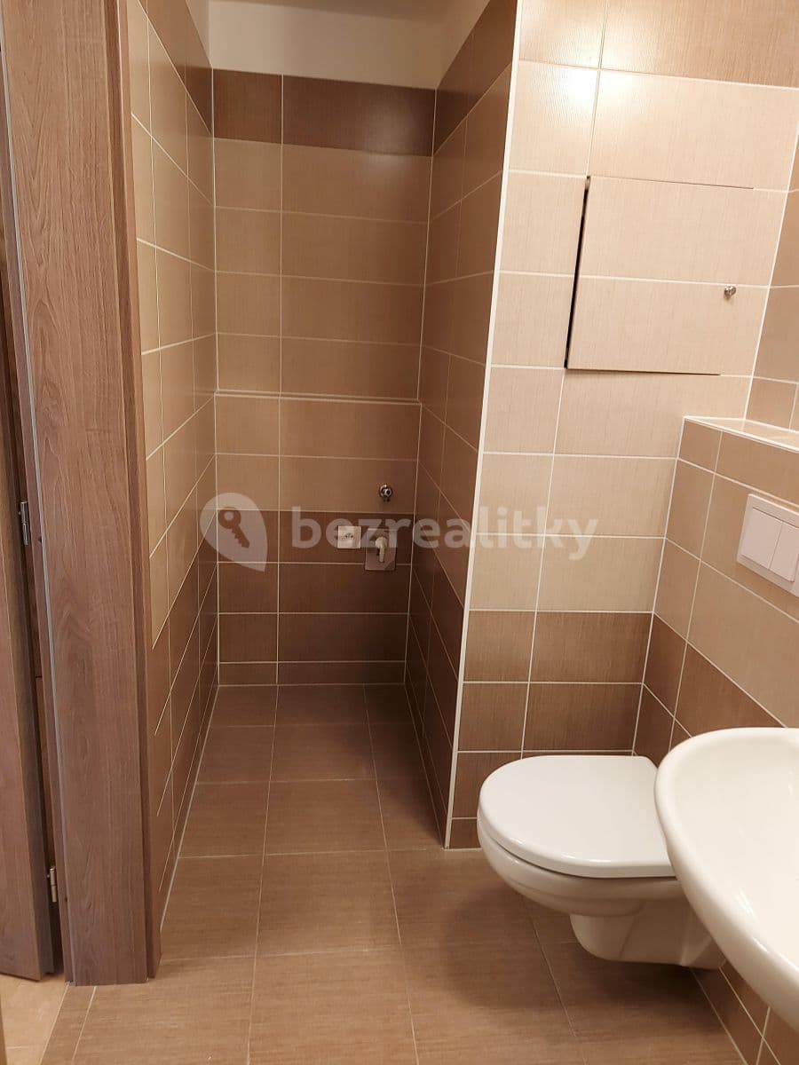 Prenájom bytu Garsoniéra 33 m², Šífařská, Praha, Praha Prenájom bytu Garsoniéra 33 m², Šífařská, Praha, Praha