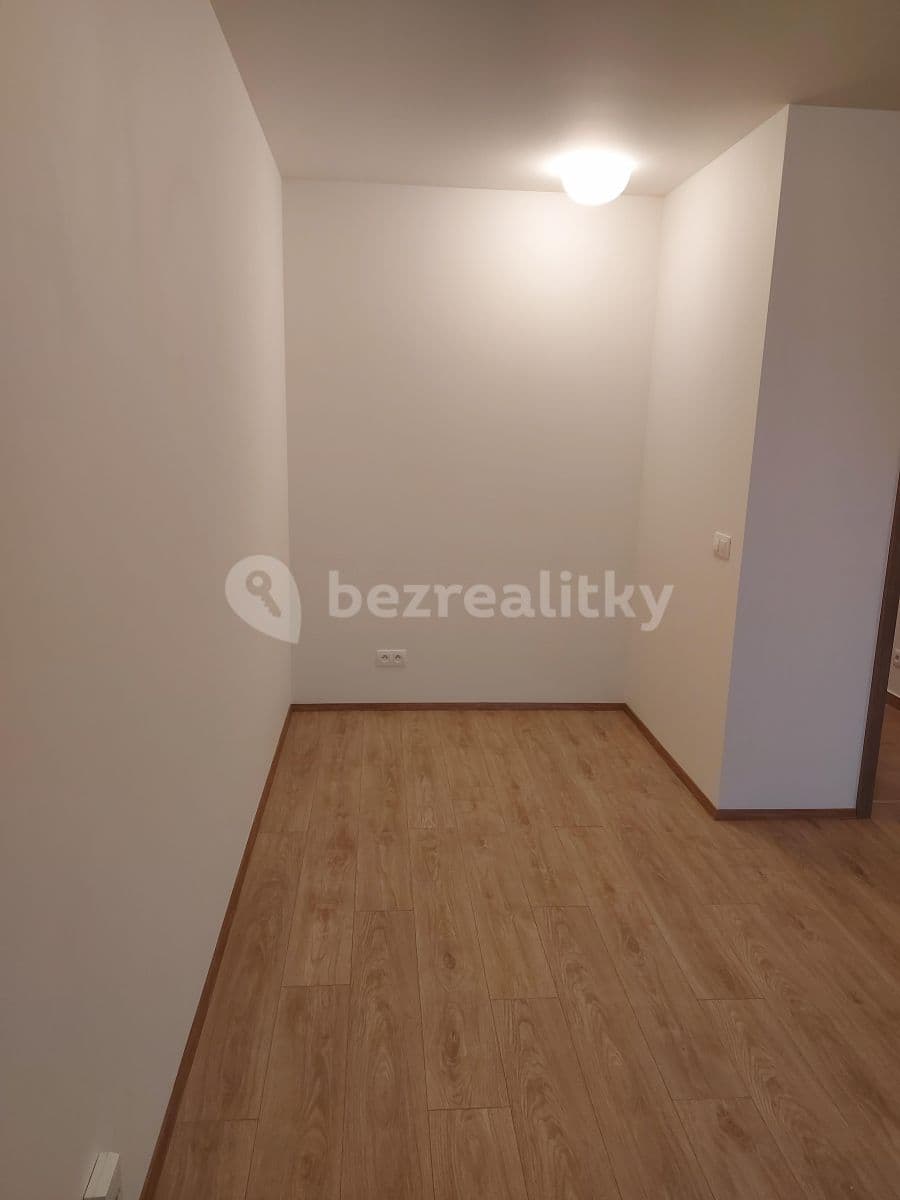 Prenájom bytu Garsoniéra 33 m², Šífařská, Praha, Praha Prenájom bytu Garsoniéra 33 m², Šífařská, Praha, Praha