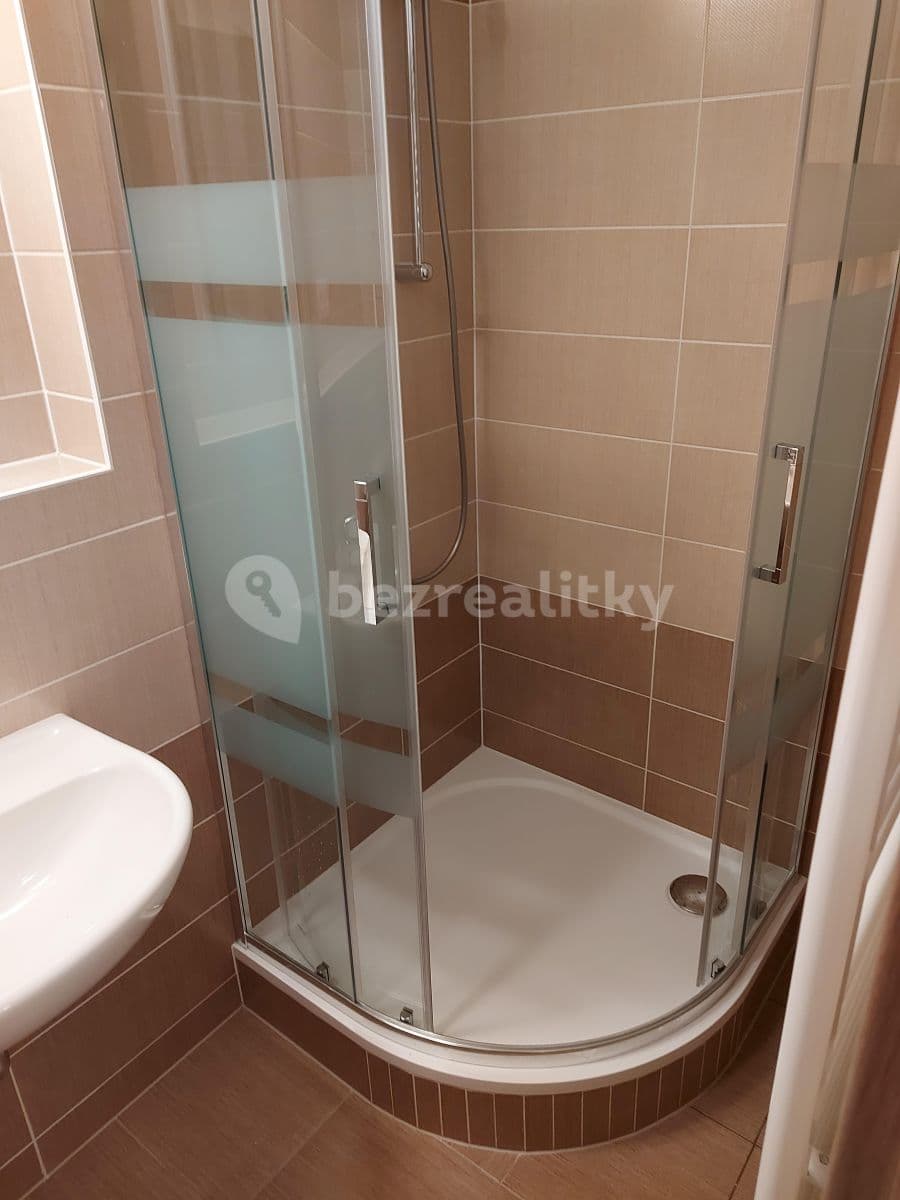 Prenájom bytu Garsoniéra 33 m², Šífařská, Praha, Praha Prenájom bytu Garsoniéra 33 m², Šífařská, Praha, Praha