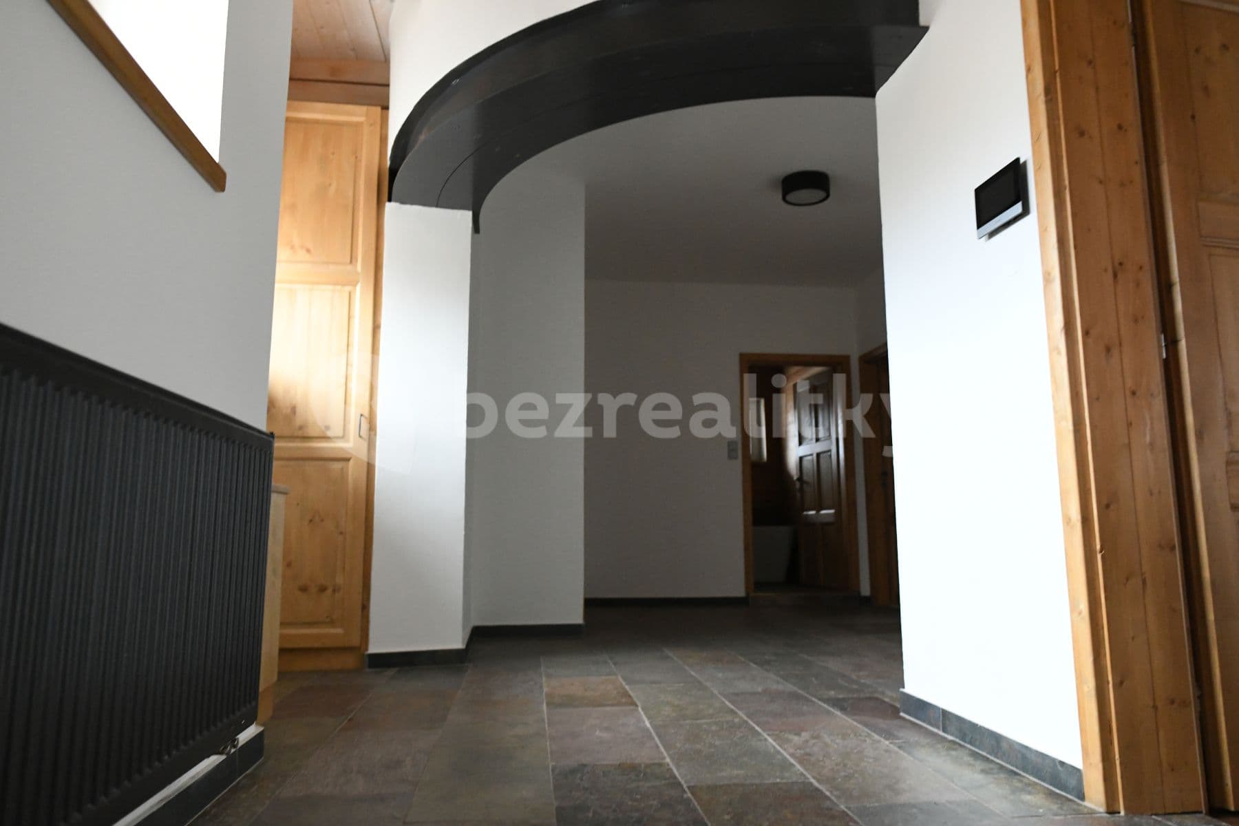 Prenájom bytu 3-izbový 120 m², Ant. Škváry, Kladno, Středočeský kraj Prenájom bytu 3-izbový 120 m², Ant. Škváry, Kladno, Středočeský kraj