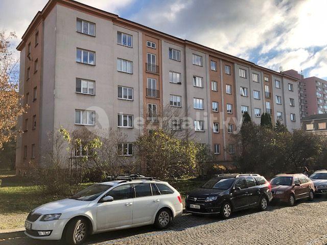 Prenájom bytu 2-izbový 68 m², Jevanská, Praha, Praha