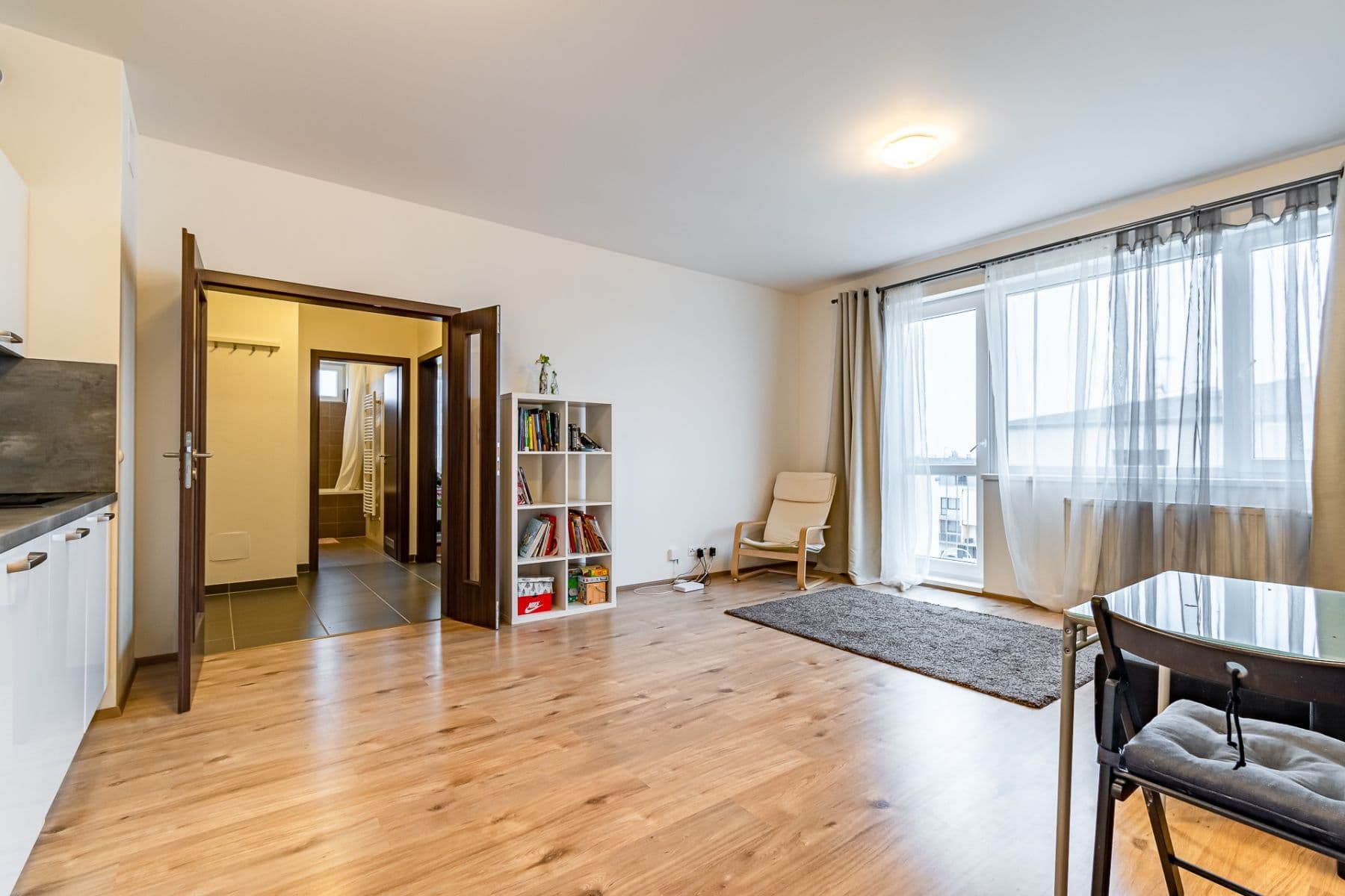 Prenájom bytu 2-izbový 66 m², T. G. Masaryka, Horoměřice, Středočeský kraj Prenájom bytu 2-izbový 66 m², T. G. Masaryka, Horoměřice, Středočeský kraj