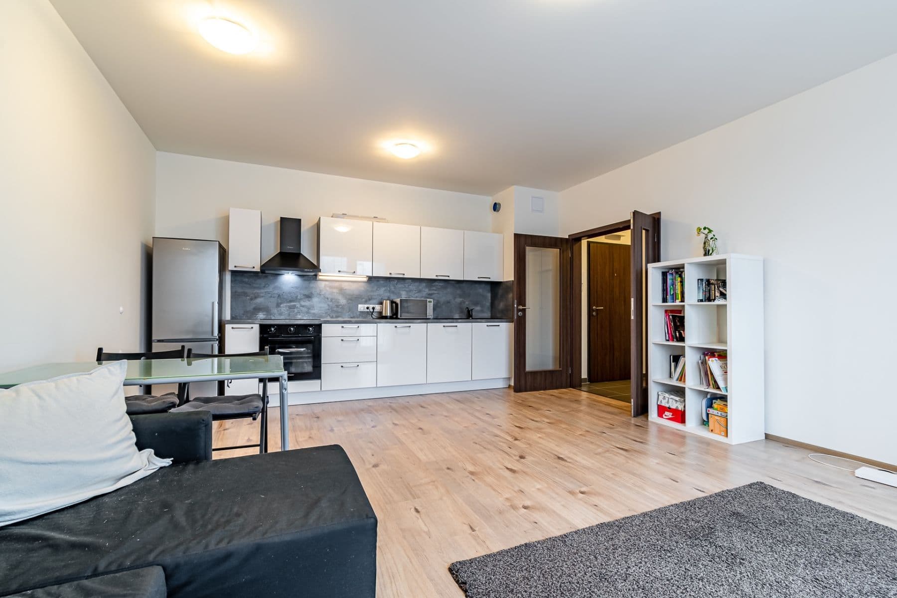 Prenájom bytu 2-izbový 66 m², T. G. Masaryka, Horoměřice, Středočeský kraj Prenájom bytu 2-izbový 66 m², T. G. Masaryka, Horoměřice, Středočeský kraj