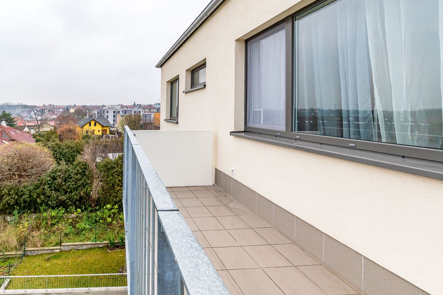 Prenájom bytu 2-izbový 66 m², T. G. Masaryka, Horoměřice, Středočeský kraj Prenájom bytu 2-izbový 66 m², T. G. Masaryka, Horoměřice, Středočeský kraj