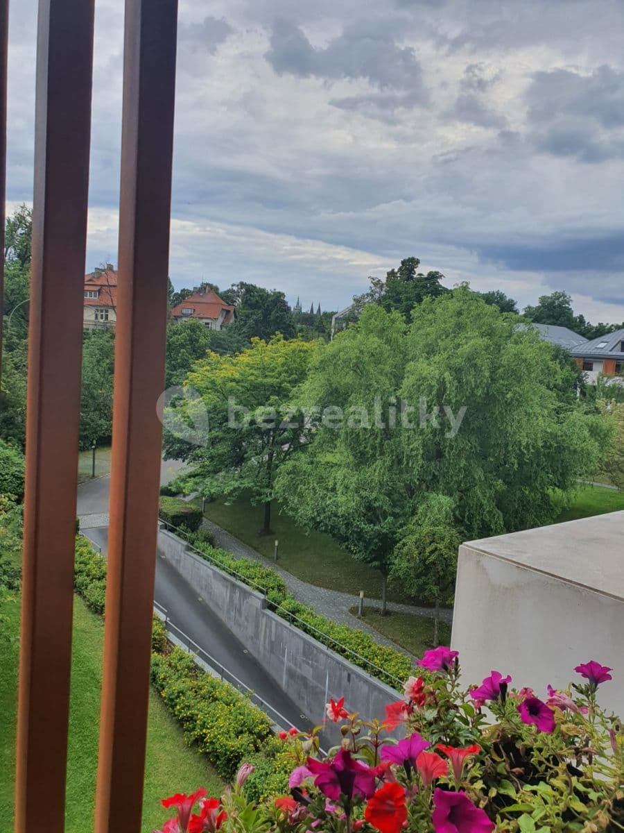 Prenájom bytu 2-izbový 74 m², Pod Kaštany, Praha, Praha Prenájom bytu 2-izbový 74 m², Pod Kaštany, Praha, Praha