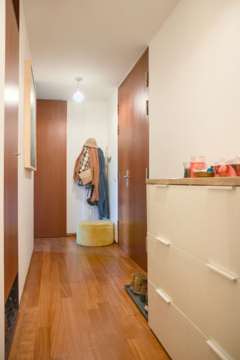 Prenájom bytu 2-izbový 74 m², Pod Kaštany, Praha, Praha Prenájom bytu 2-izbový 74 m², Pod Kaštany, Praha, Praha