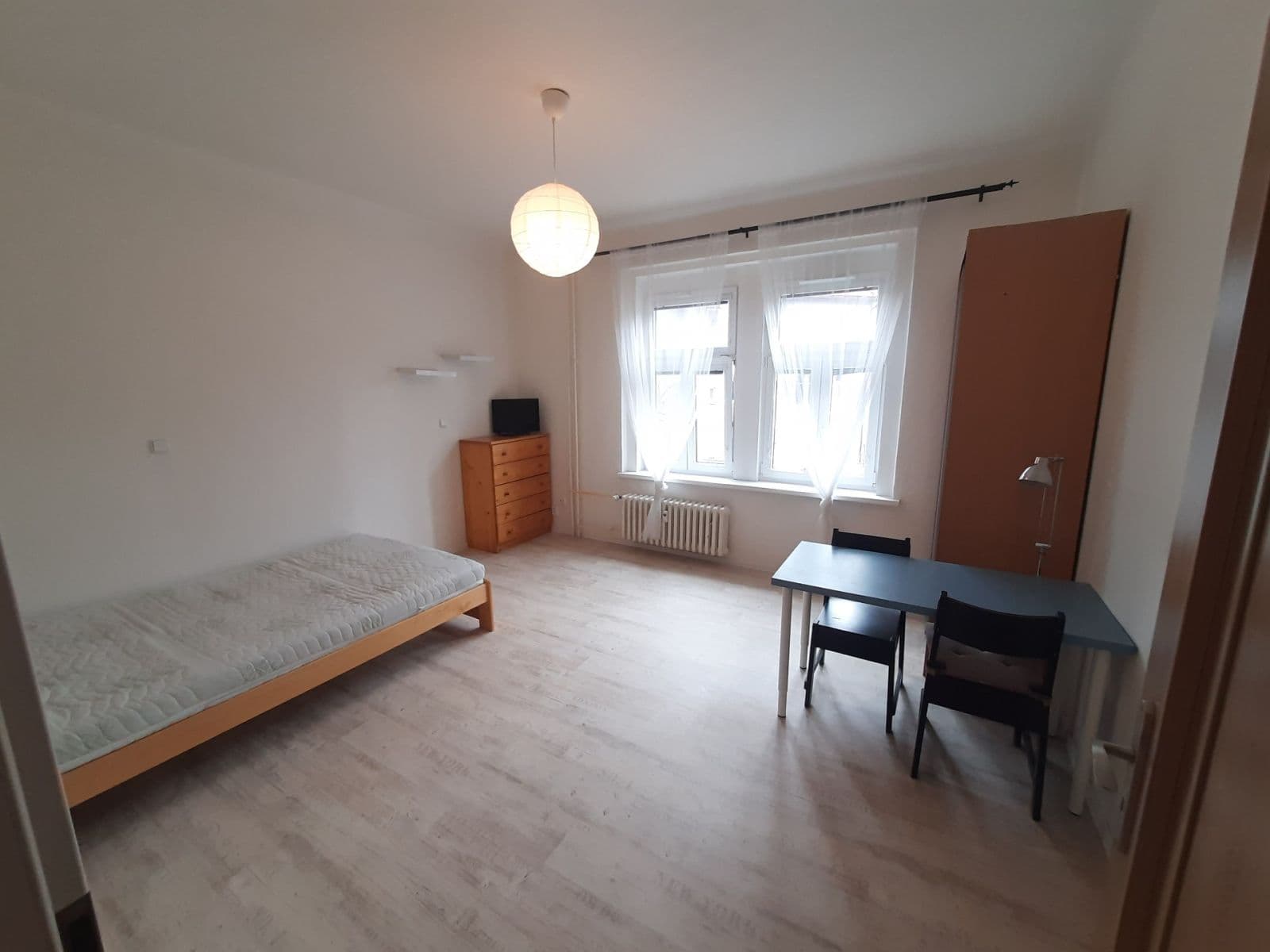 Prenájom bytu Garsoniéra 27 m², Valčíkova, Praha, Praha Prenájom bytu Garsoniéra 27 m², Valčíkova, Praha, Praha