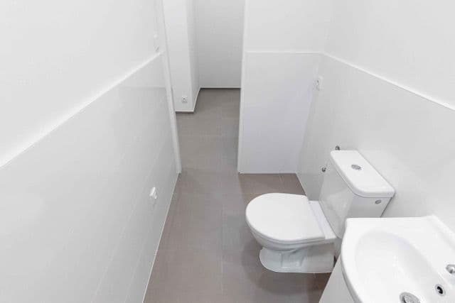 Prenájom bytu 1-izbový 24 m², Kouřimská, Praha, Praha Prenájom bytu 1-izbový 24 m², Kouřimská, Praha, Praha