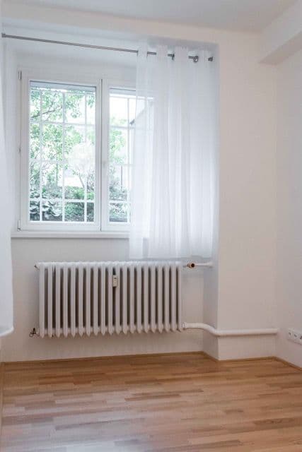 Prenájom bytu 1-izbový 24 m², Kouřimská, Praha, Praha Prenájom bytu 1-izbový 24 m², Kouřimská, Praha, Praha