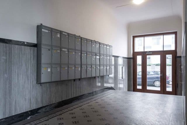 Prenájom bytu 1-izbový 24 m², Kouřimská, Praha, Praha Prenájom bytu 1-izbový 24 m², Kouřimská, Praha, Praha