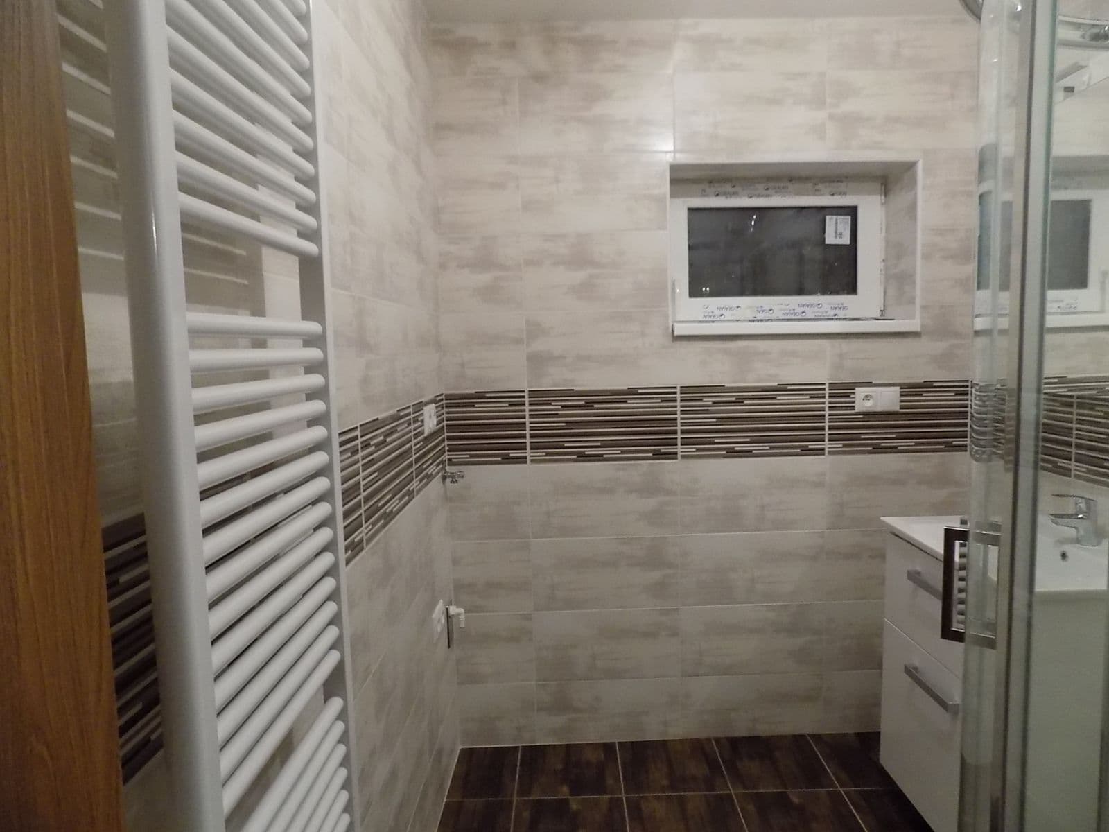 Prenájom bytu 3-izbový 90 m², Svatopluka Čecha, Čelákovice, Středočeský kraj Prenájom bytu 3-izbový 90 m², Svatopluka Čecha, Čelákovice, Středočeský kraj