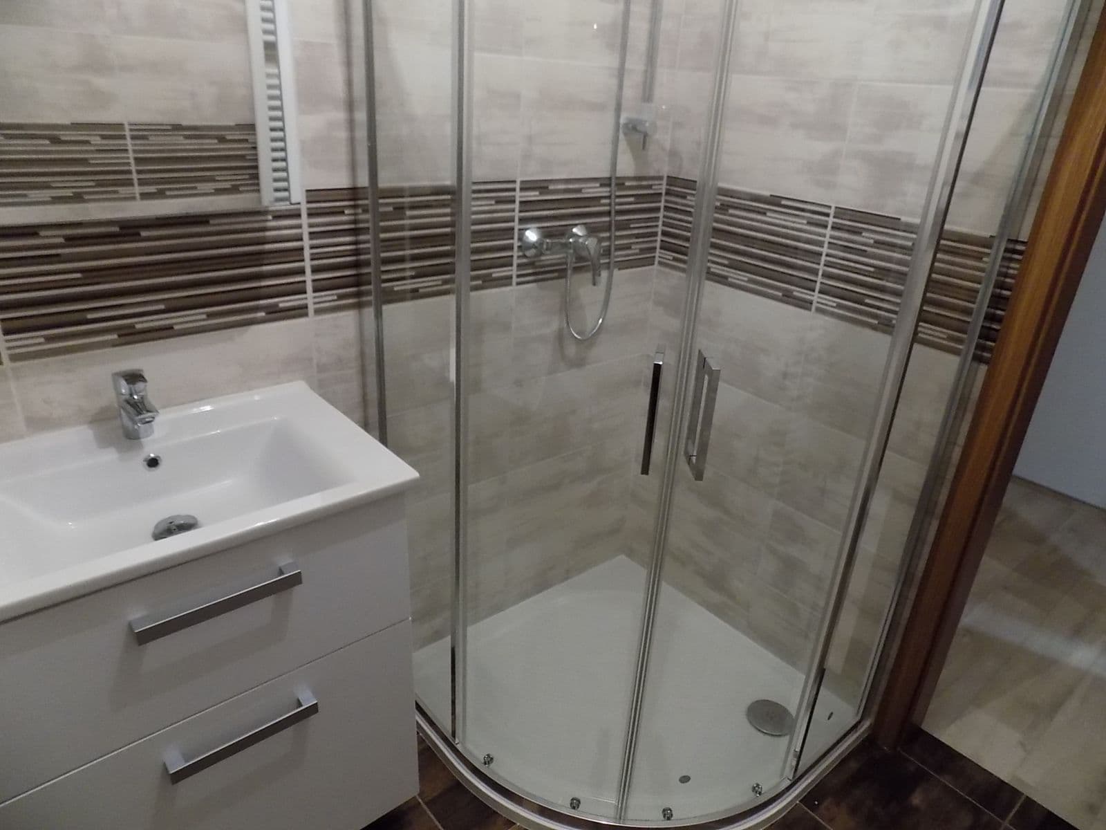 Prenájom bytu 3-izbový 90 m², Svatopluka Čecha, Čelákovice, Středočeský kraj Prenájom bytu 3-izbový 90 m², Svatopluka Čecha, Čelákovice, Středočeský kraj