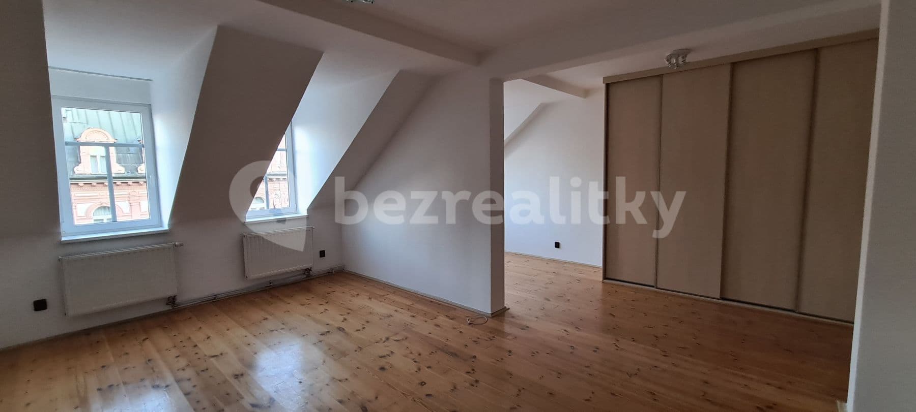 Prenájom bytu 2-izbový 52 m², Bělehradská, Karlovy Vary, Karlovarský kraj Prenájom bytu 2-izbový 52 m², Bělehradská, Karlovy Vary, Karlovarský kraj
