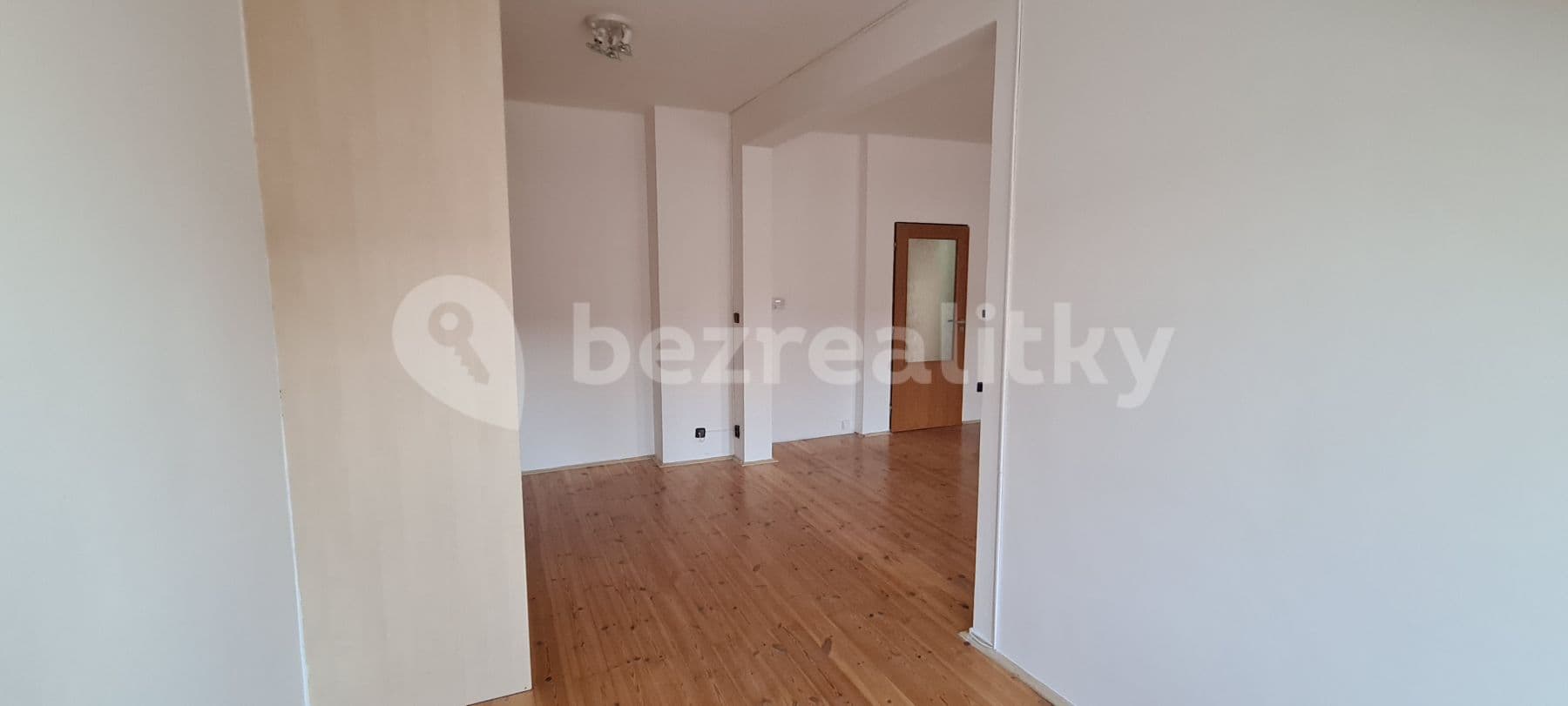 Prenájom bytu 2-izbový 52 m², Bělehradská, Karlovy Vary, Karlovarský kraj Prenájom bytu 2-izbový 52 m², Bělehradská, Karlovy Vary, Karlovarský kraj
